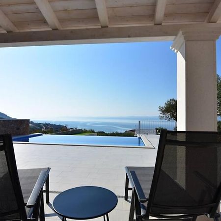 Villa Katarina - Infinity Pool With Amazing View Bol Exterior photo