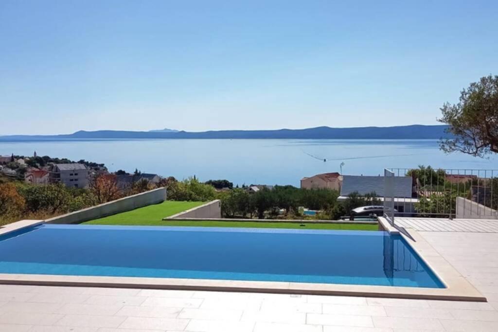 Villa Katarina - Infinity Pool With Amazing View Bol Exterior photo