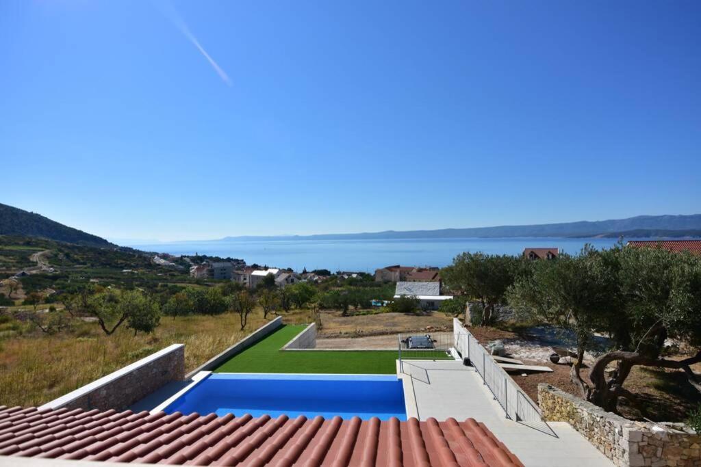 Villa Katarina - Infinity Pool With Amazing View Bol Exterior photo